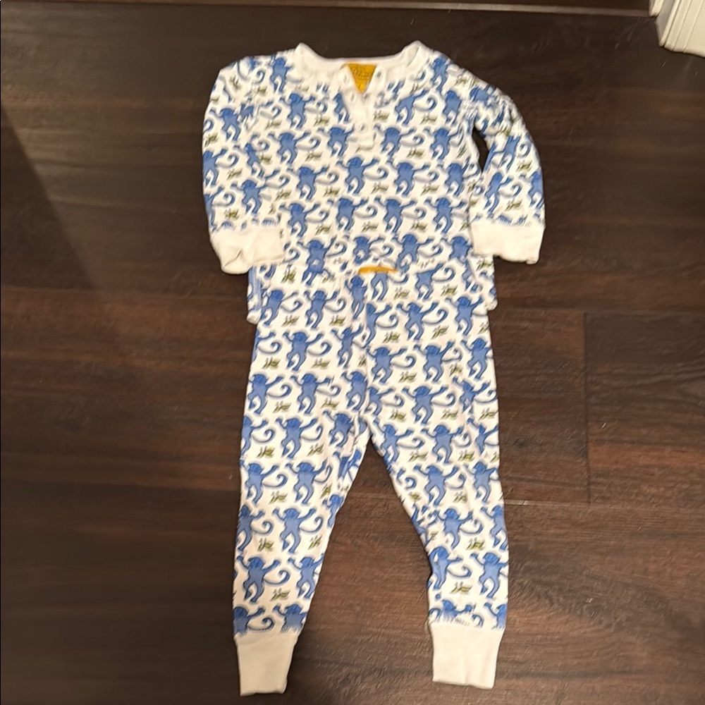 Roberta Roller Rabbit Blue and White Elephant Print Matching Footies